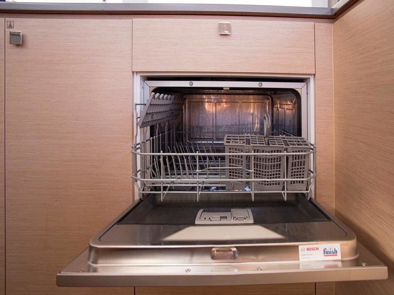 Fountaine Pajot Saba 50 | Anna Isabella