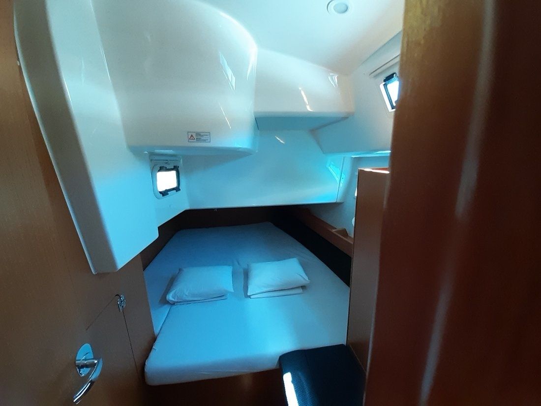 Bavaria Cruiser 41 | Frida