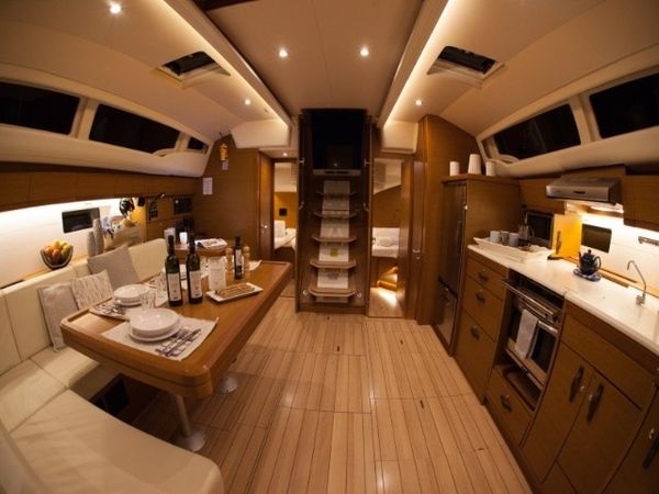 Jeanneau 54 | Pelagic Sail