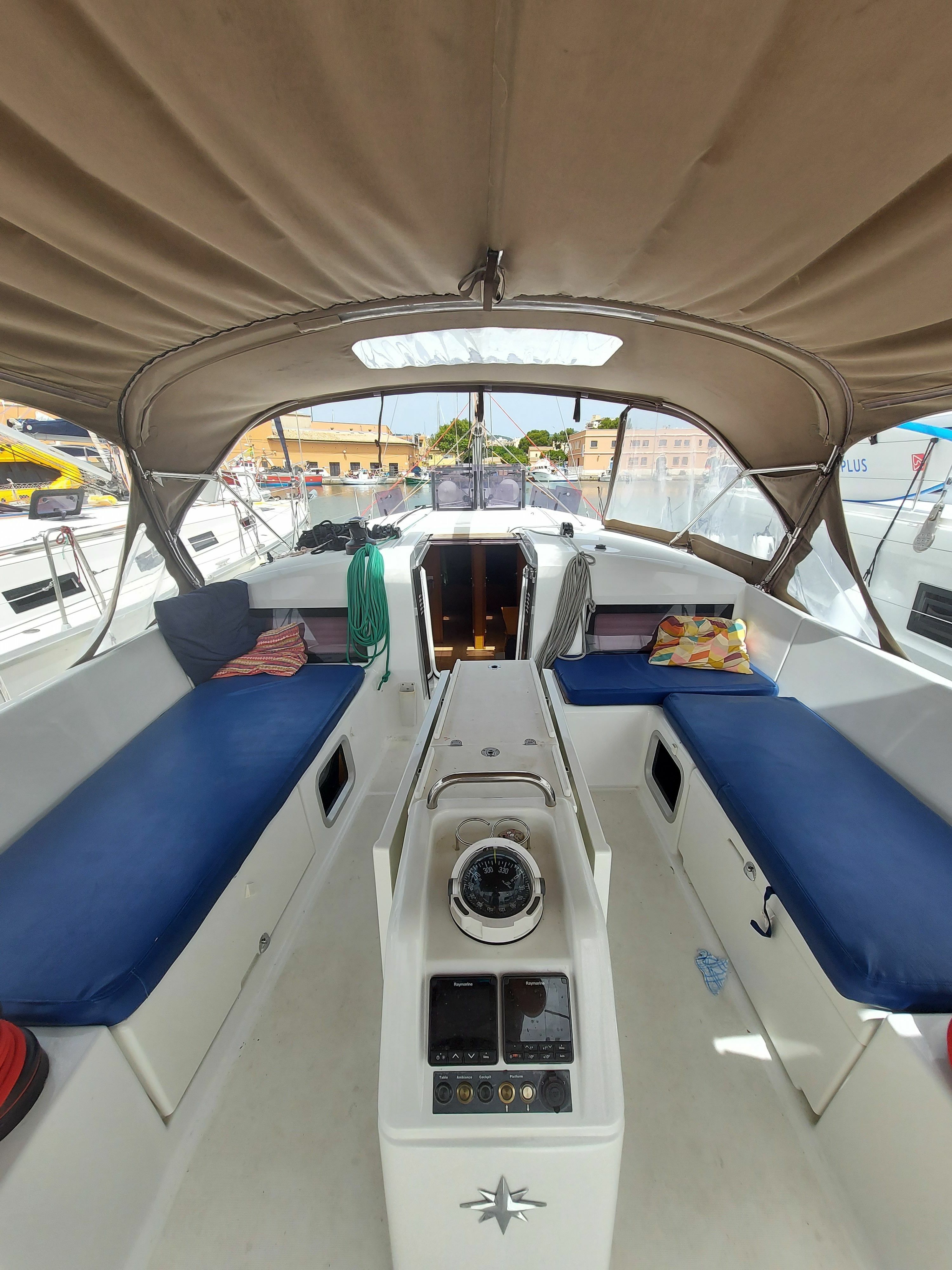 Jeanneau Sun Odyssey 490 | Little Mia