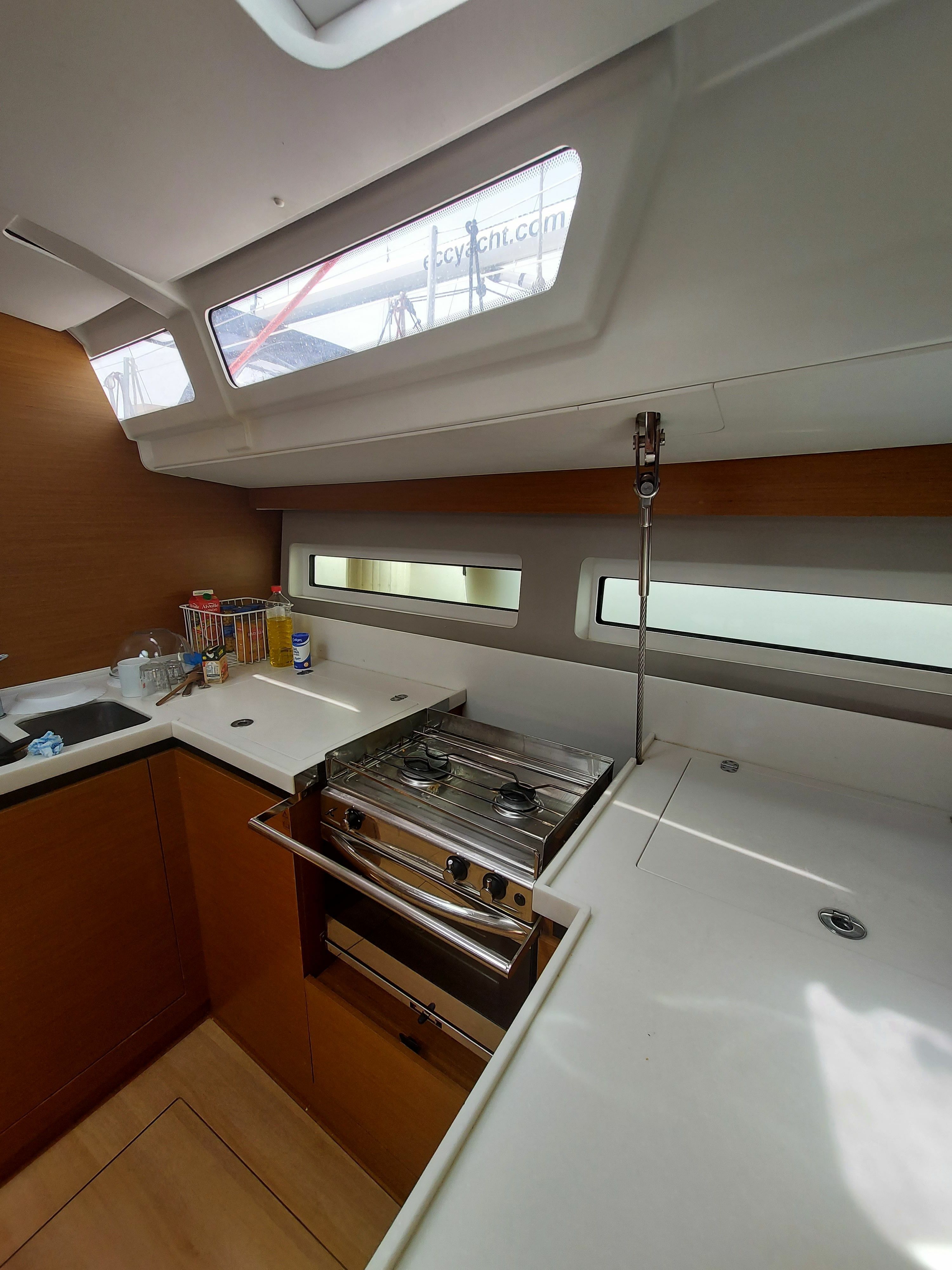 Jeanneau Sun Odyssey 490 | Little Mia