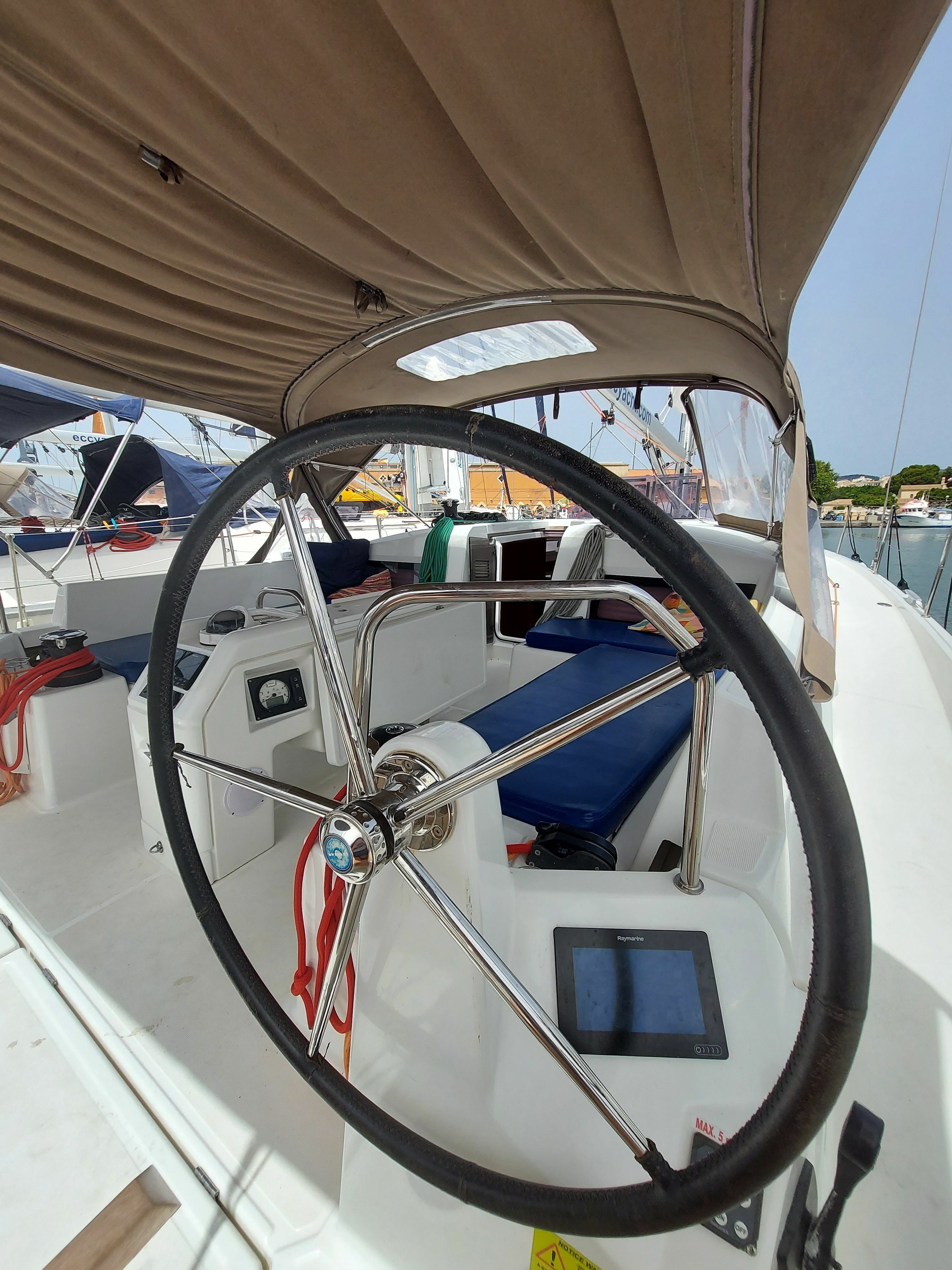 Jeanneau Sun Odyssey 490 | Little Mia