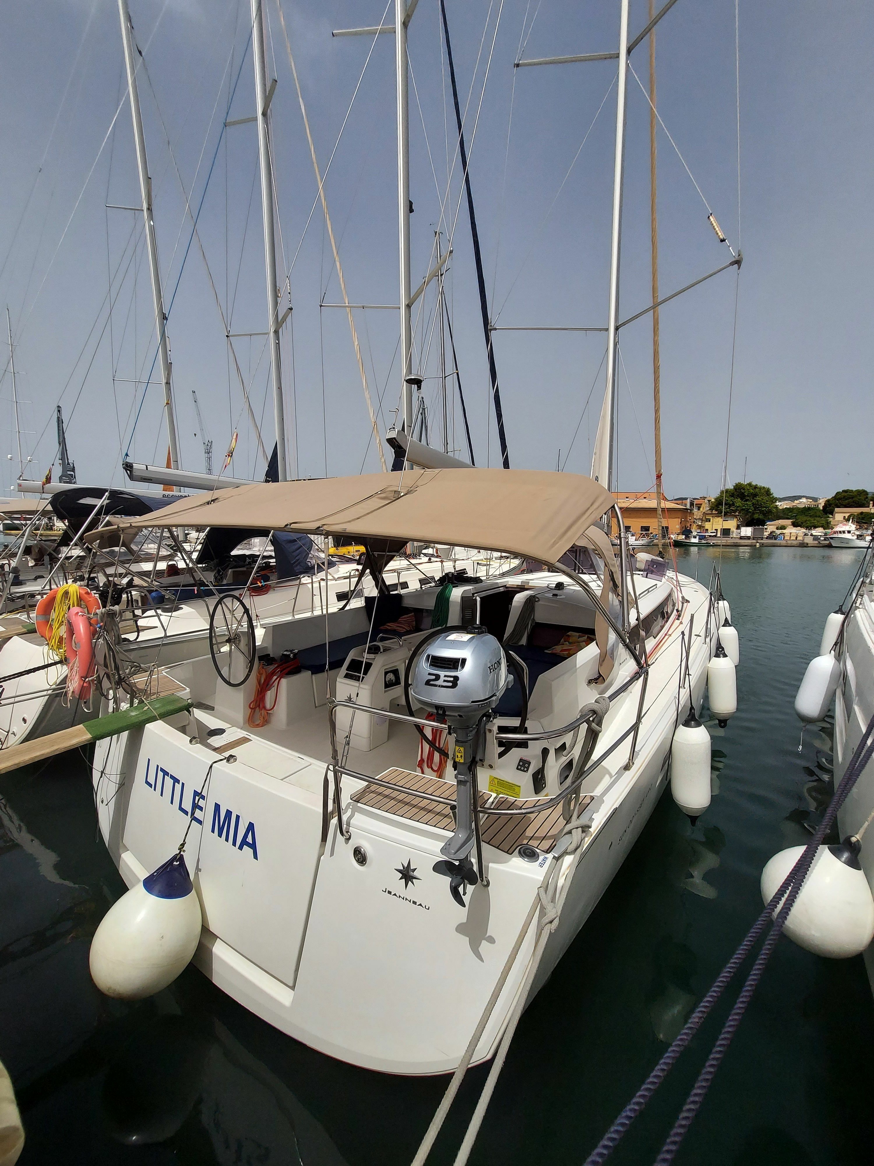 Jeanneau Sun Odyssey 490 | Little Mia