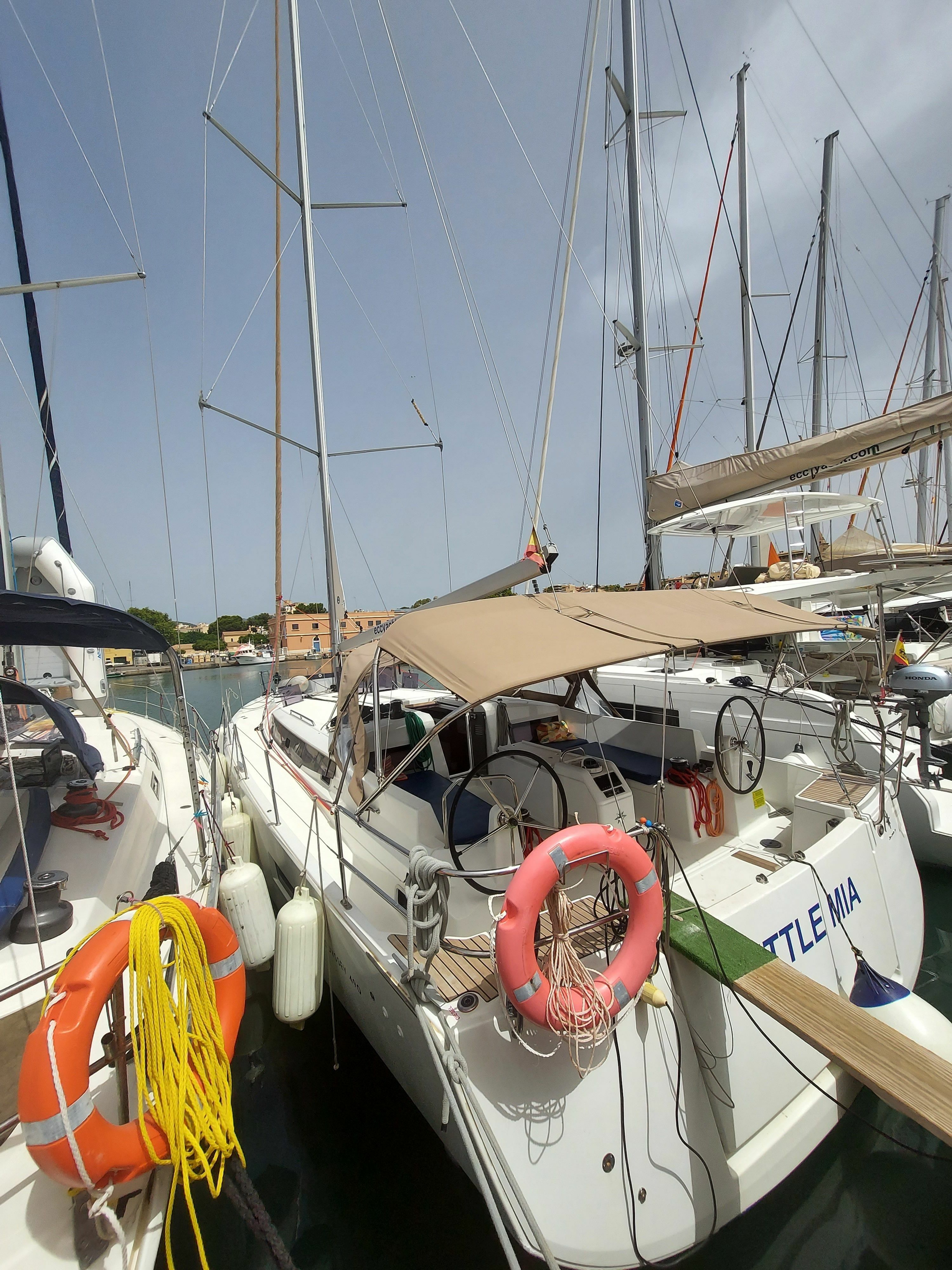 Jeanneau Sun Odyssey 490 | Little Mia