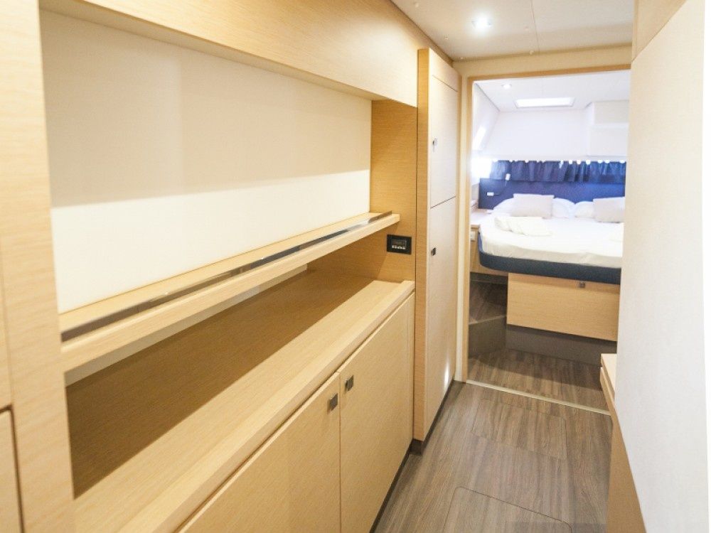 Fountaine Pajot Saba 50 | Alvin