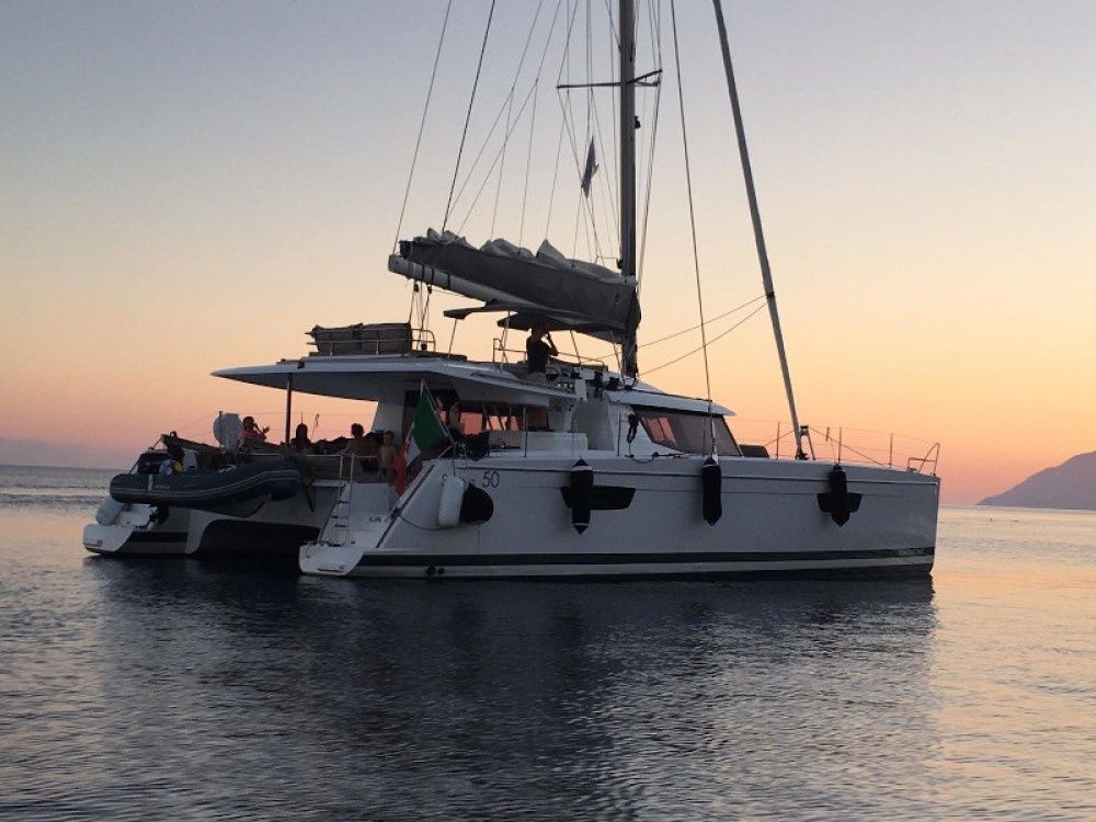 Fountaine Pajot Saba 50 | Alvin