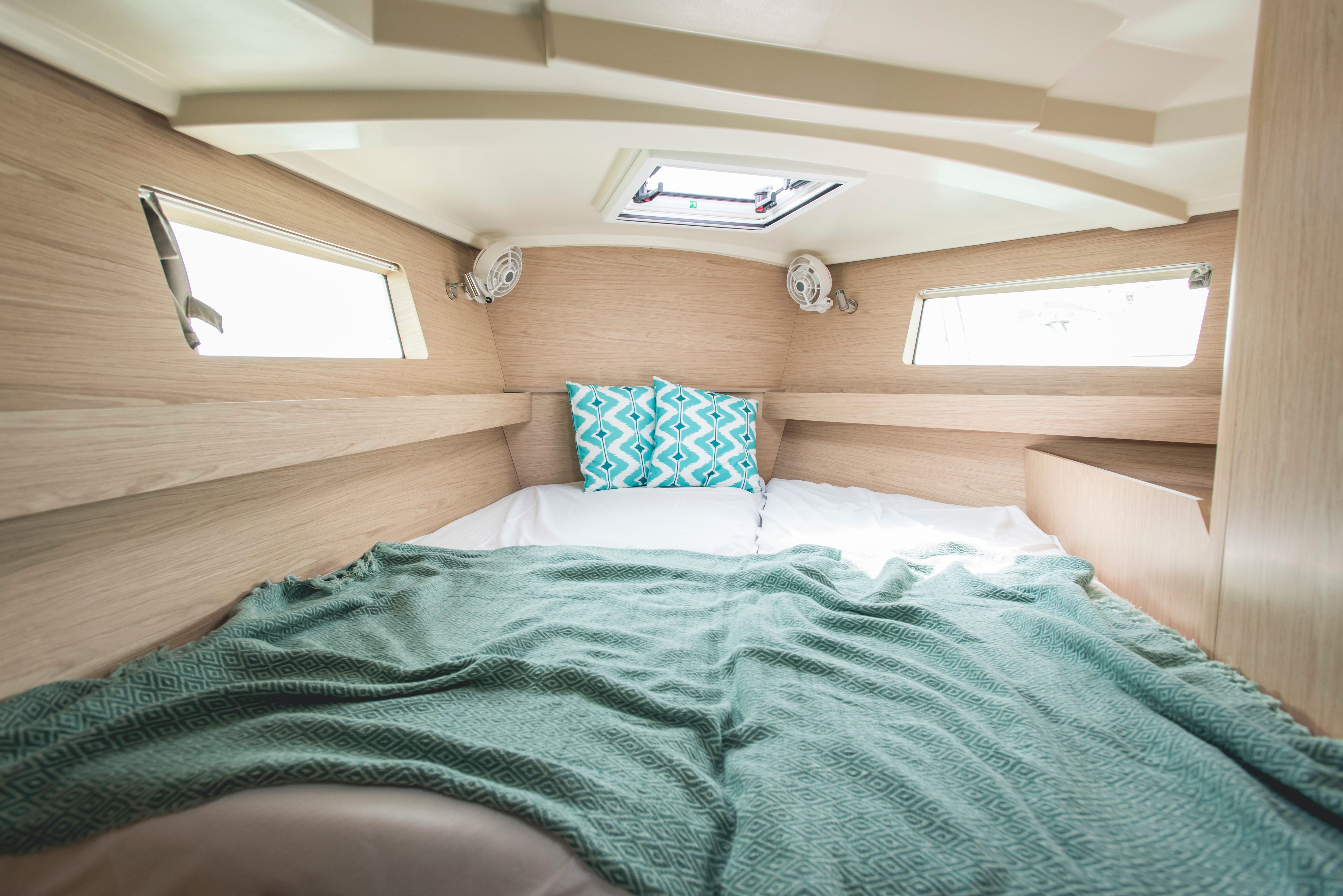 Beneteau Oceanis 41.1 | Nina