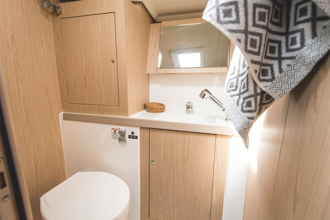 Beneteau Oceanis 41.1 | Nina