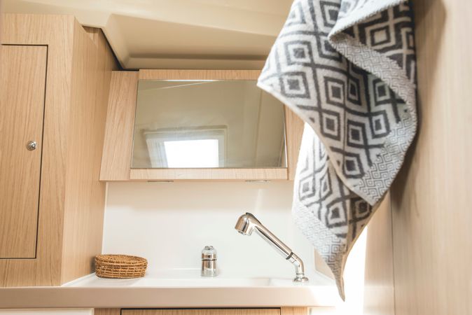 Beneteau Oceanis 41.1 | Nina