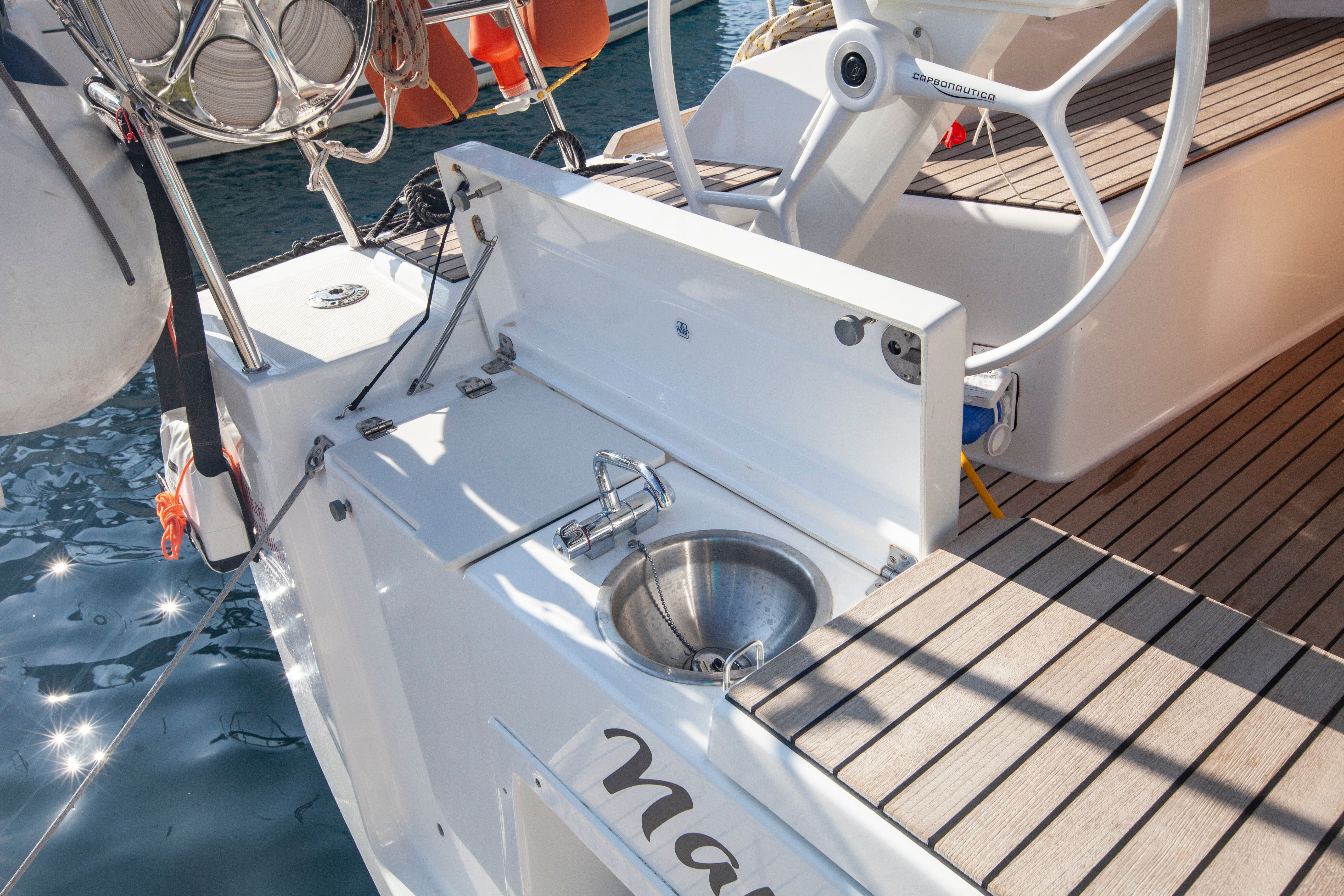 Dufour 360 | Nautilus