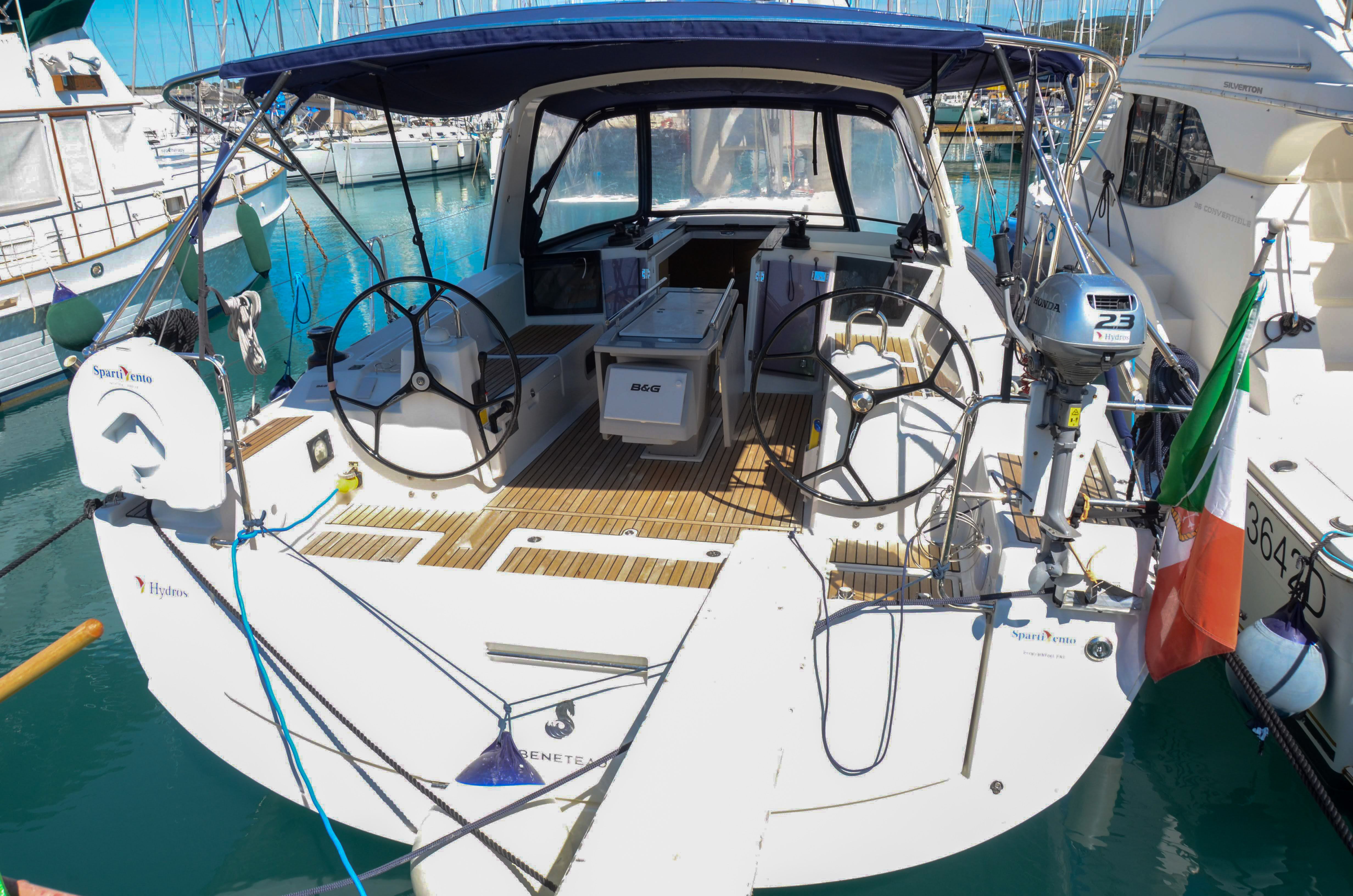 Beneteau Oceanis 41.1 | Hydros