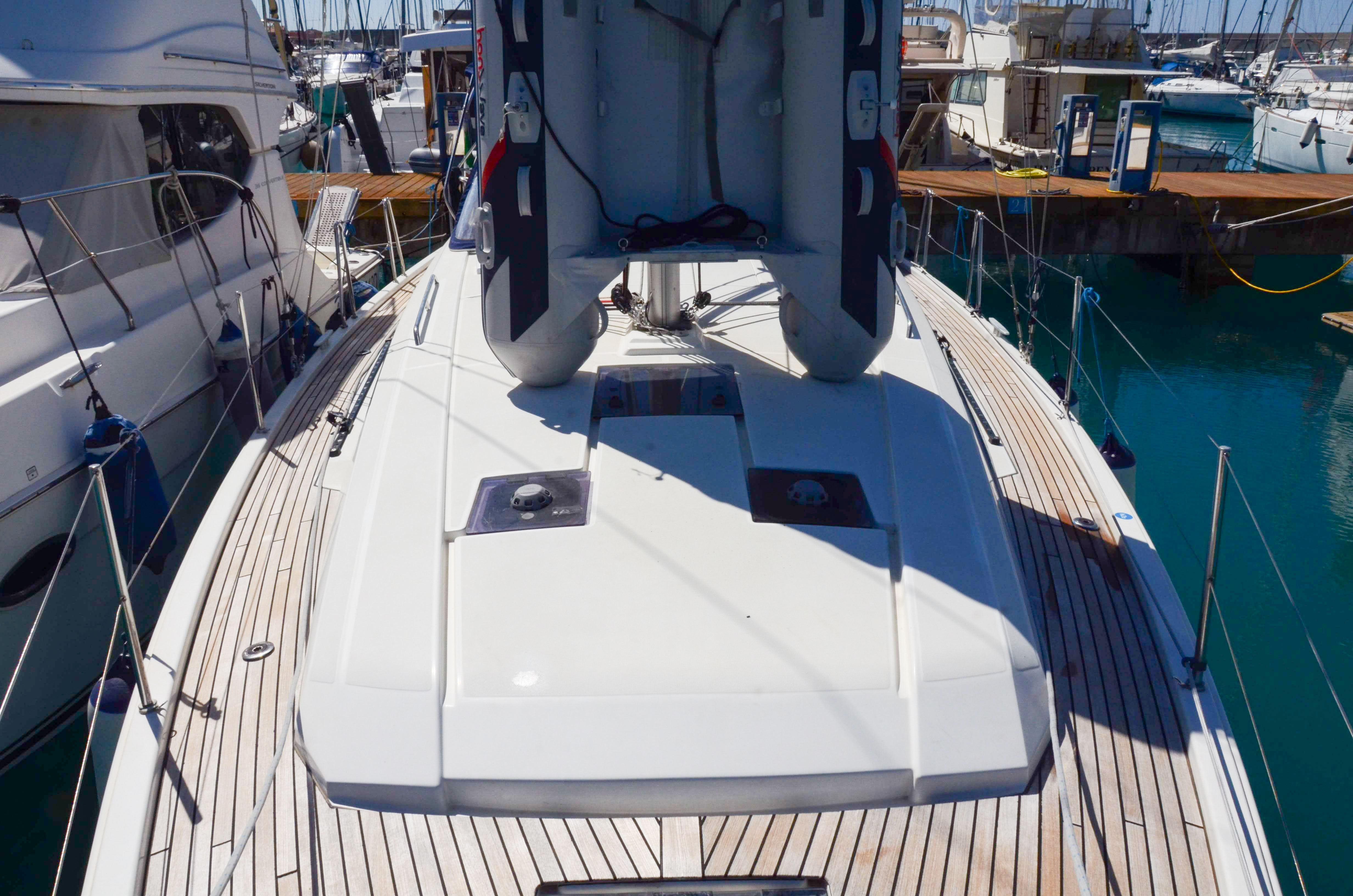 Beneteau Oceanis 41.1 | Hydros