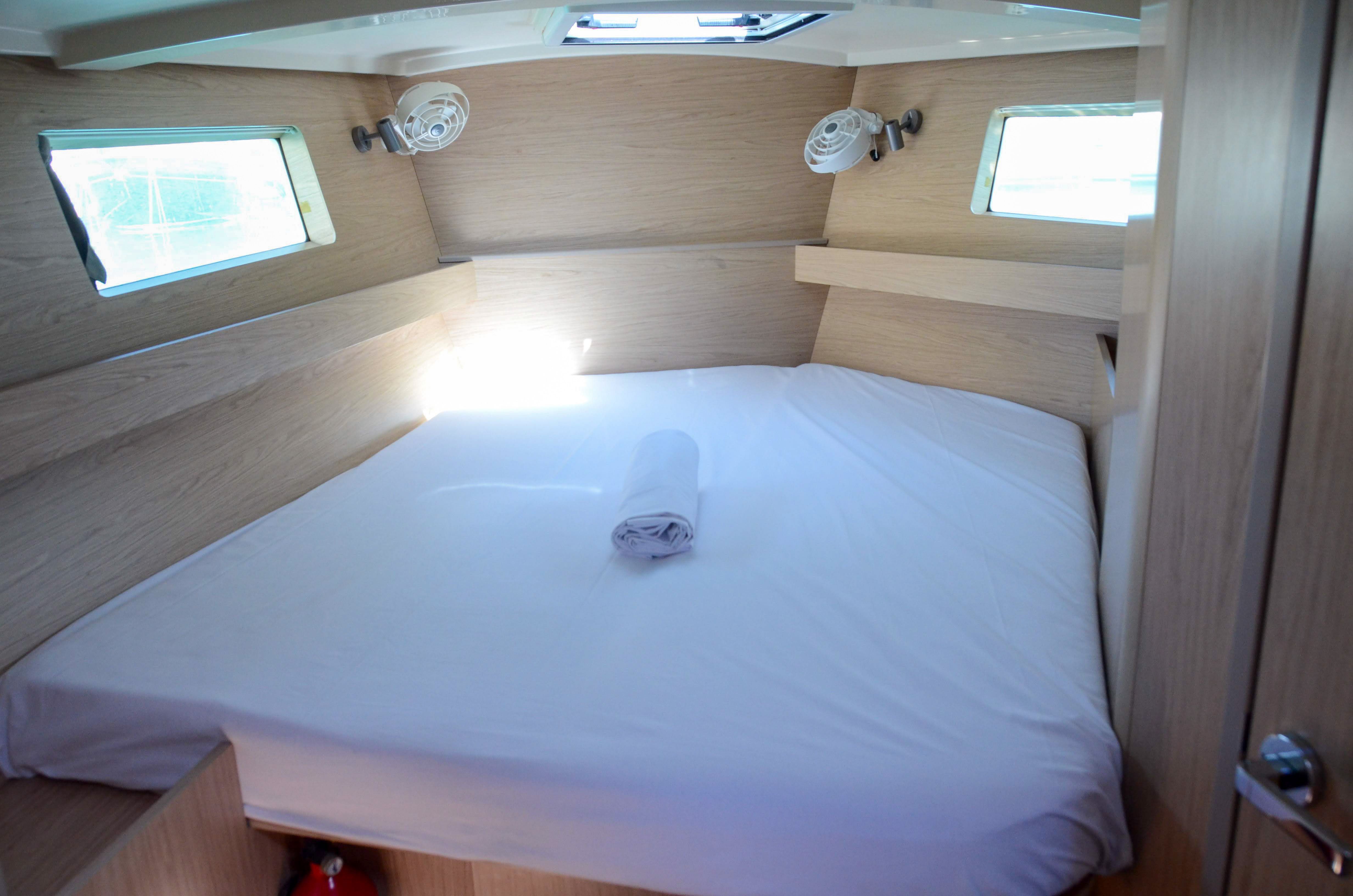 Beneteau Oceanis 41.1 | Hydros