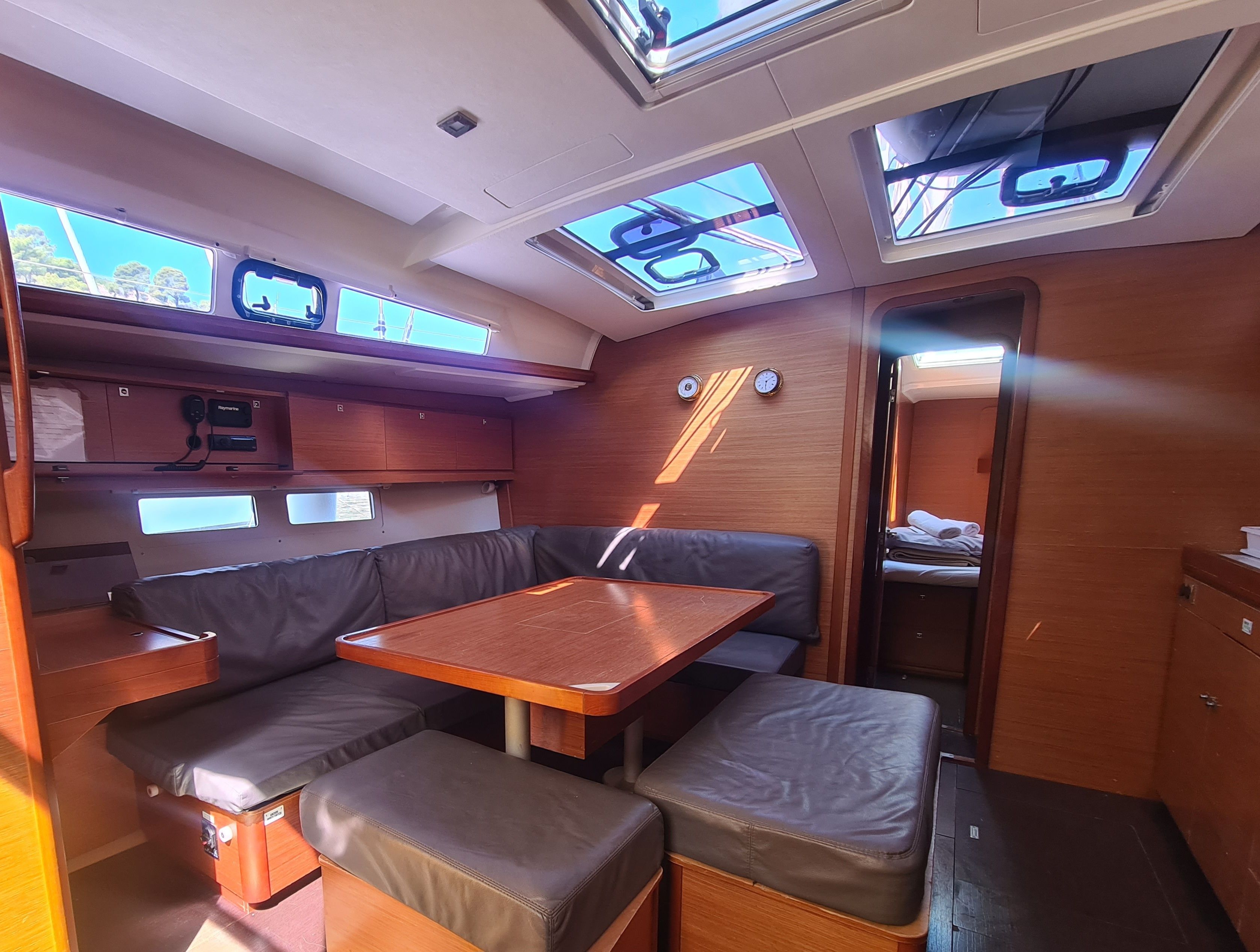 Dufour 460 GL | Drongo
