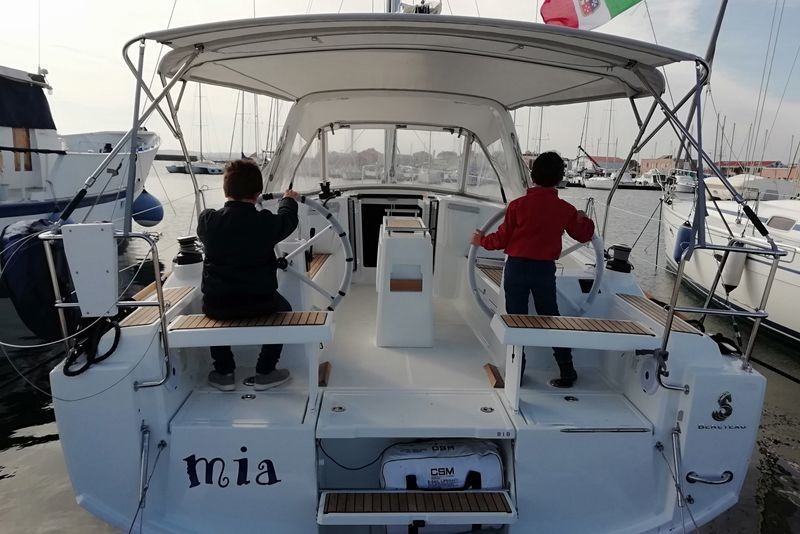 Beneteau Oceanis 35.1 | Mia