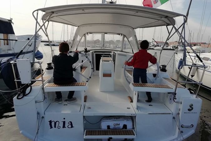 Beneteau Oceanis 35.1 | Mia