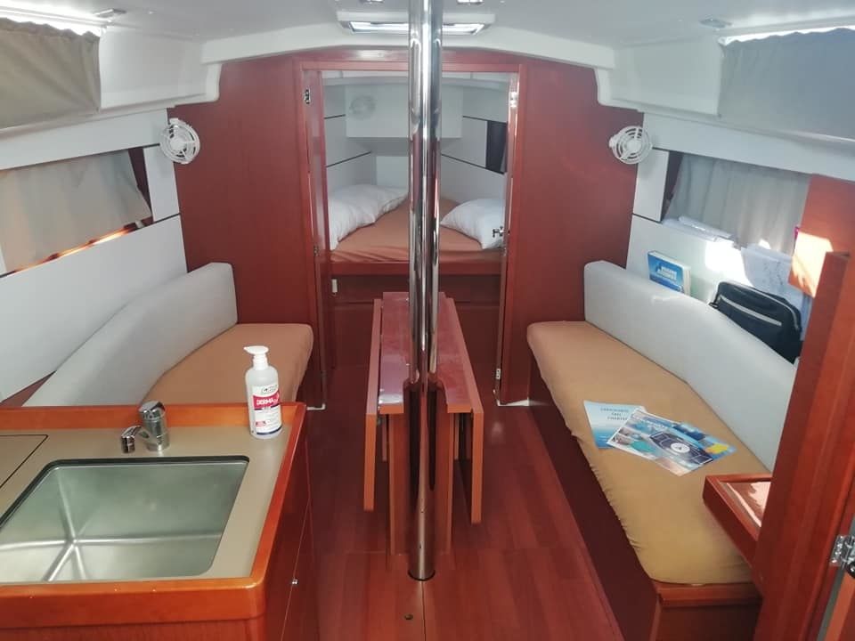 Beneteau Oceanis 35.1 | Mia