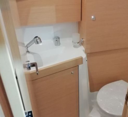 Beneteau Oceanis 35.1 | Mia