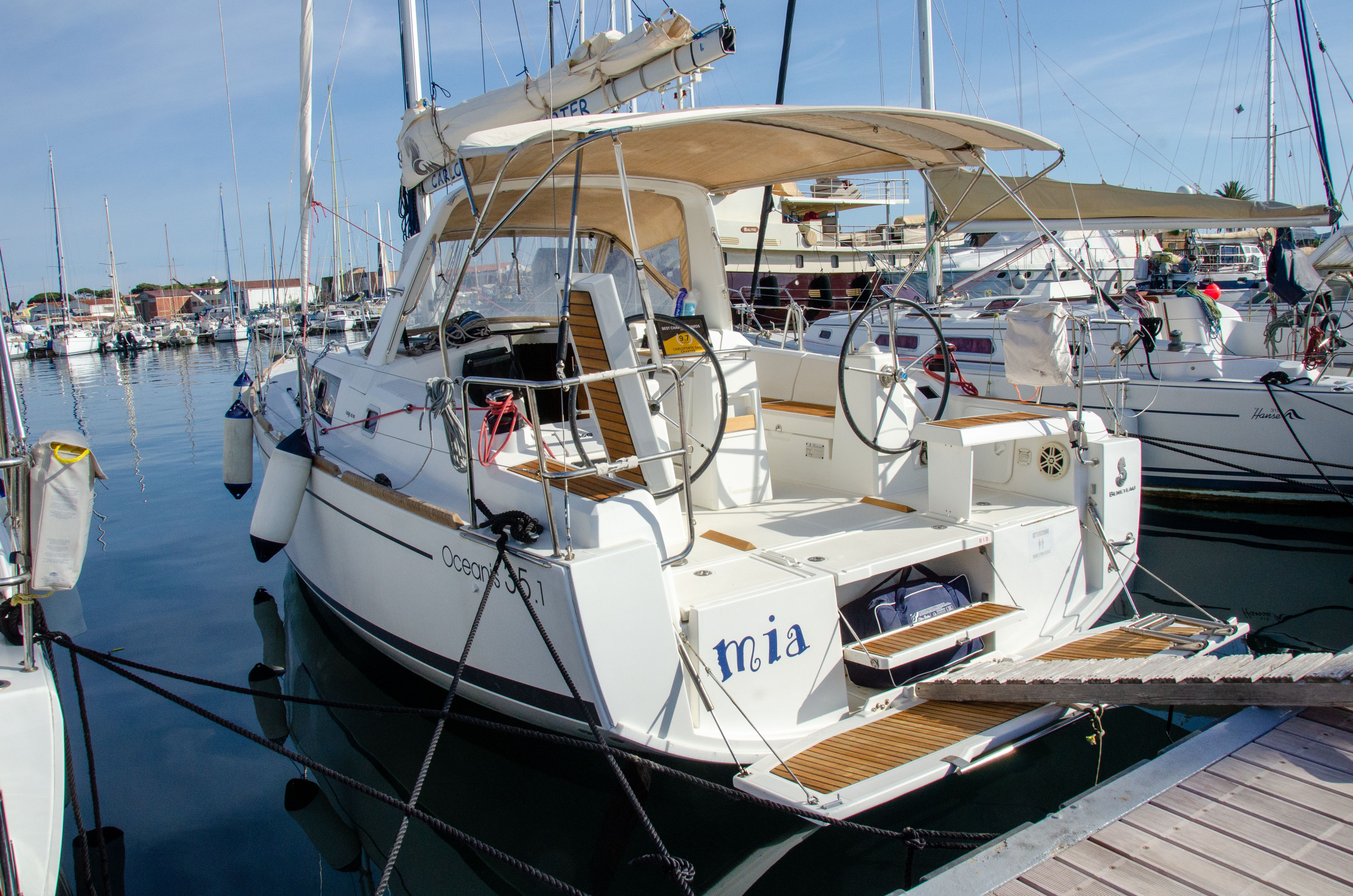 Beneteau Oceanis 35.1 | Mia