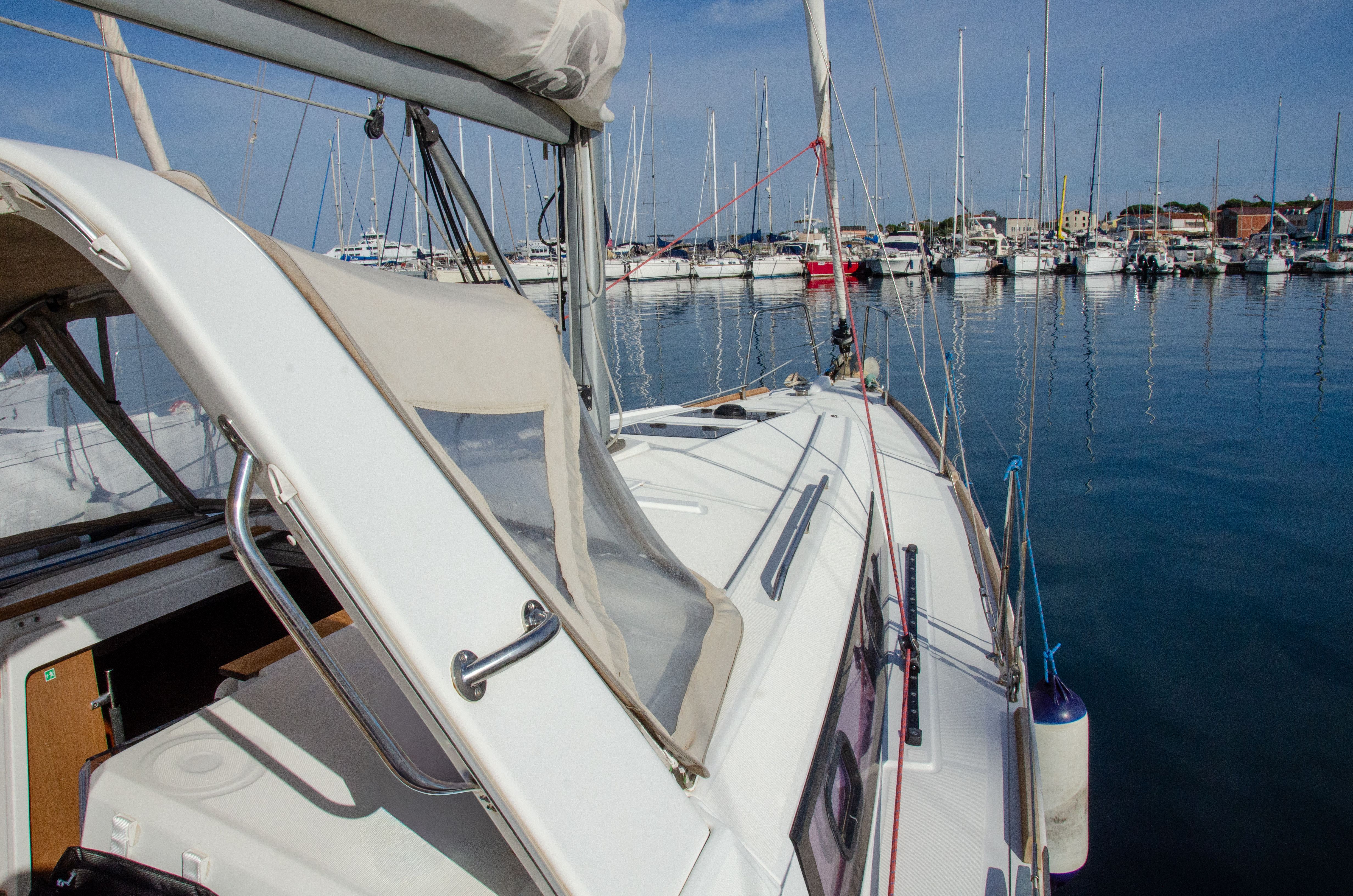 Beneteau Oceanis 35.1 | Mia