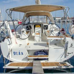 Beneteau Oceanis 35.1 | Mia