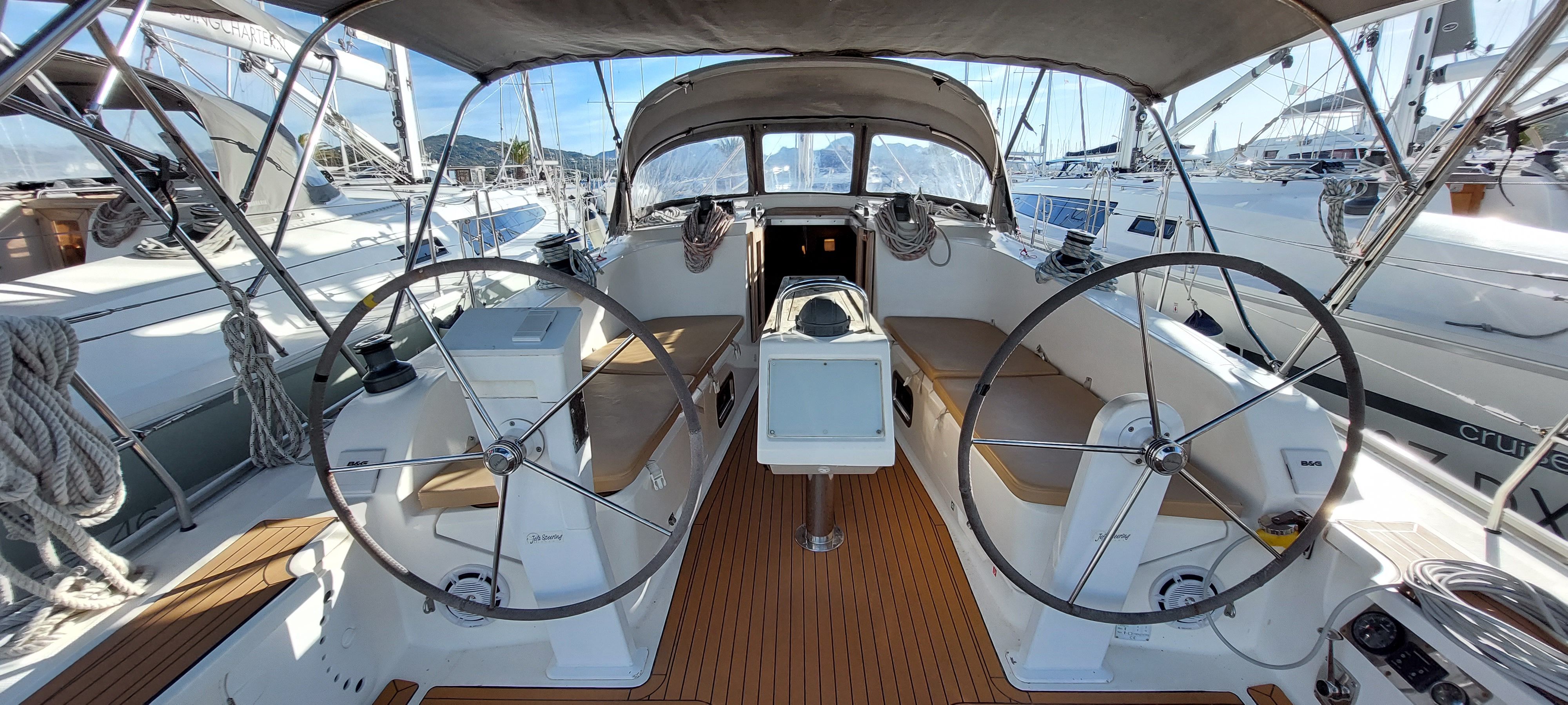 Bavaria Cruiser 41 | Oberon