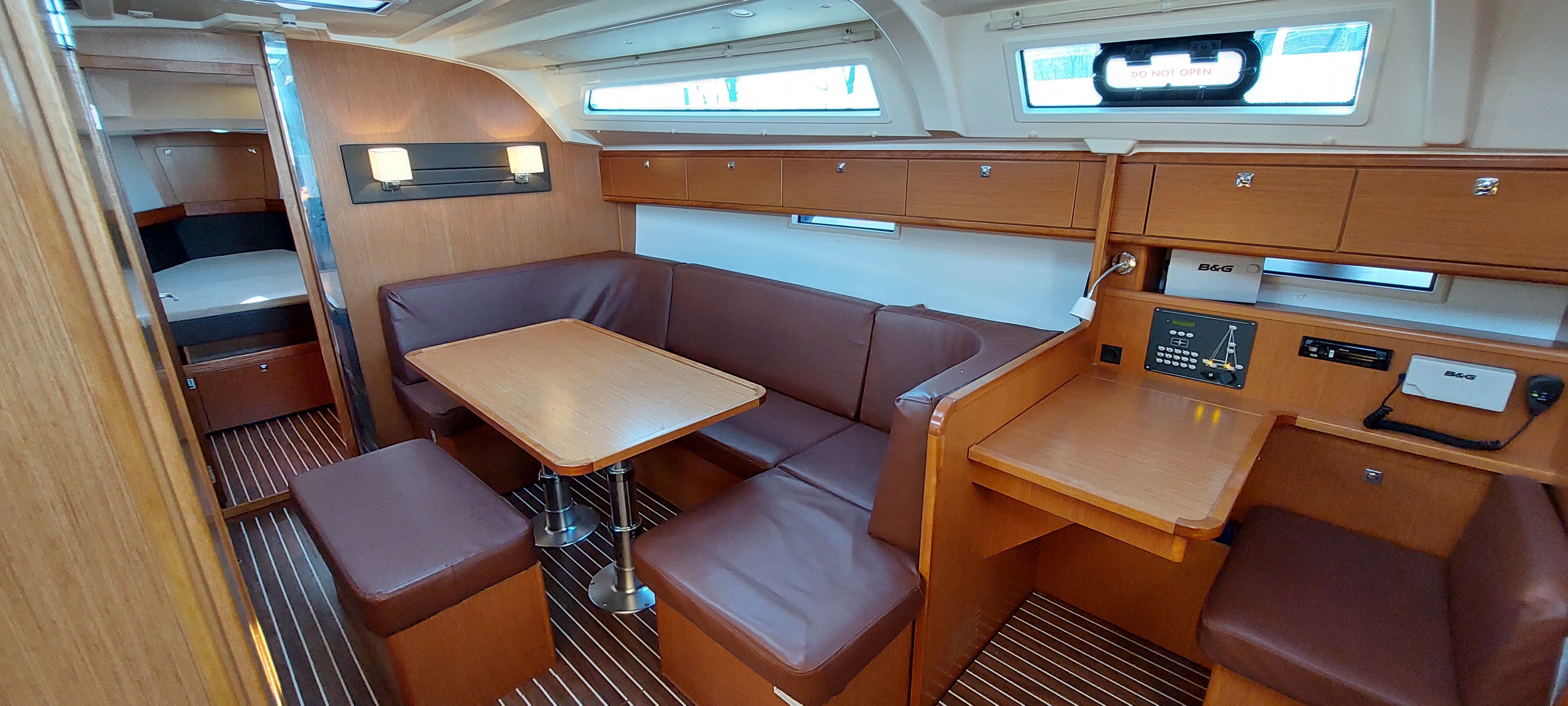 Bavaria Cruiser 41 | Oberon