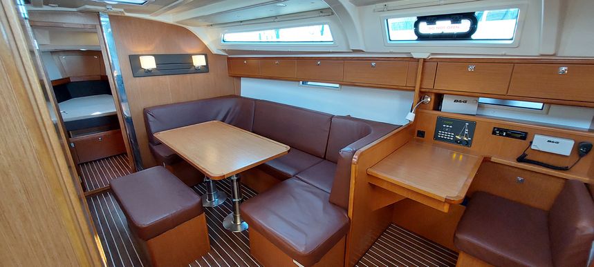 Bavaria Cruiser 41 | Oberon