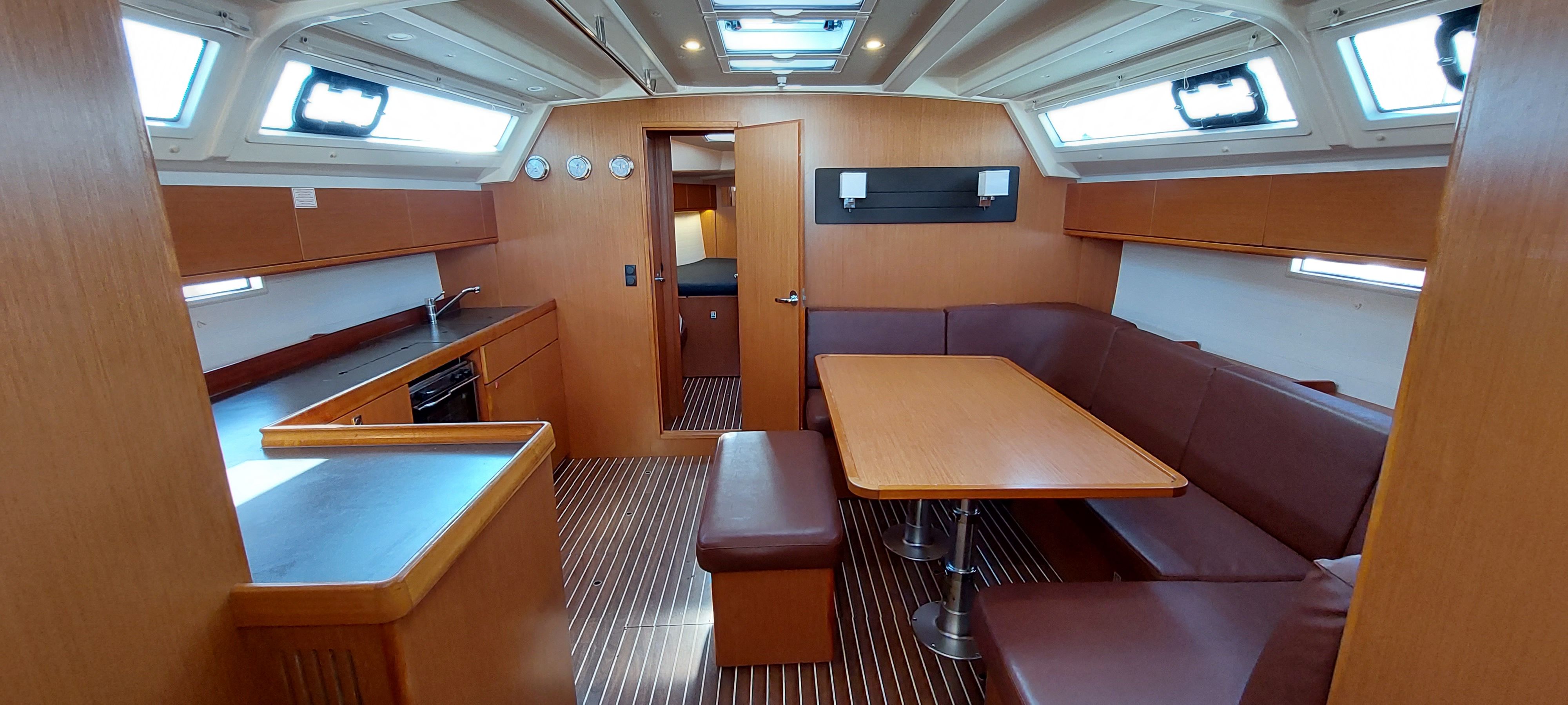 Bavaria Cruiser 46 | Dione