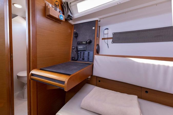 Jeanneau Sun Odyssey 349 | In the Mood