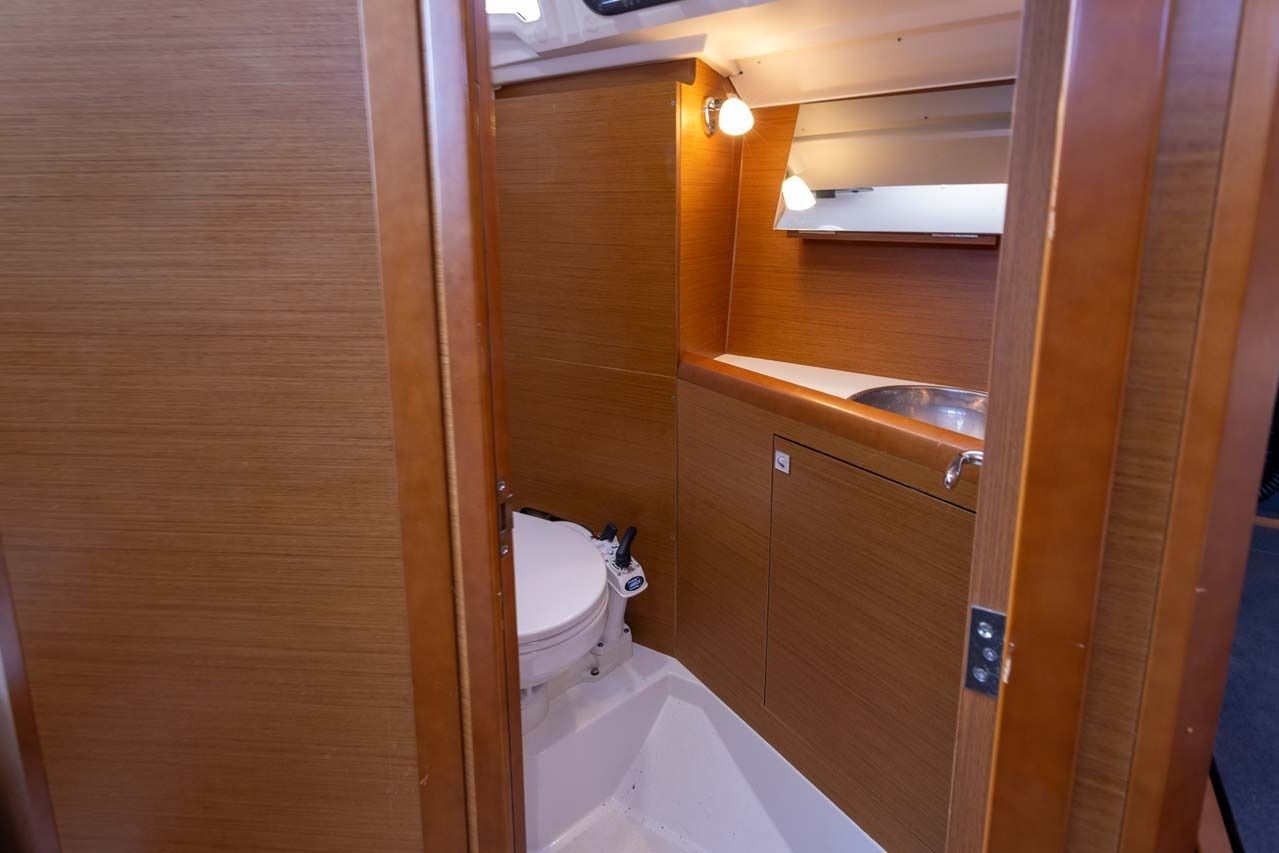 Jeanneau Sun Odyssey 349 | In the Mood