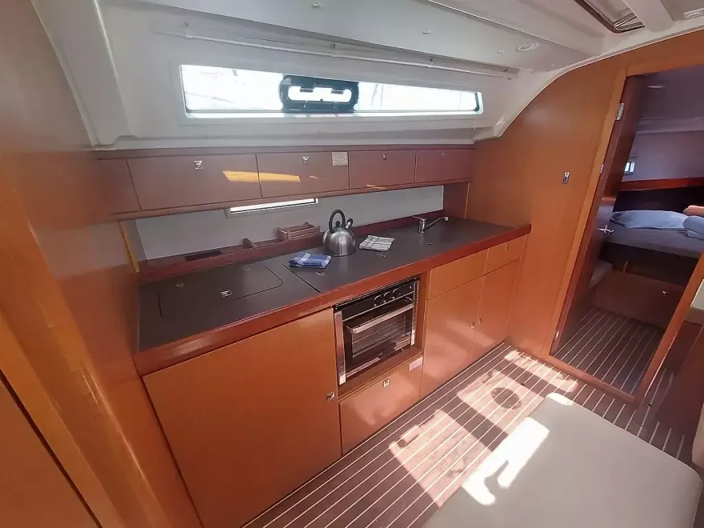 Bavaria Cruiser 41 | Nafsika