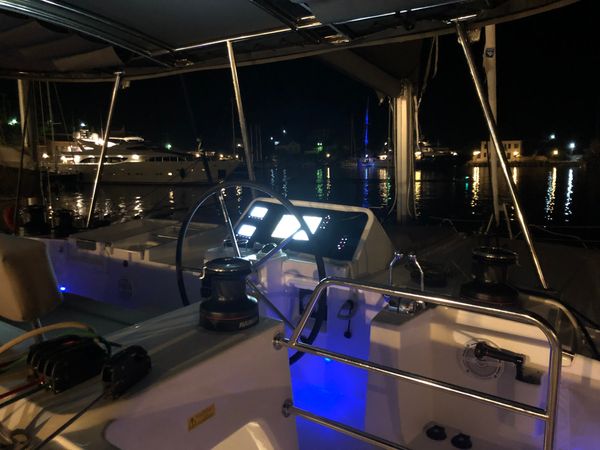 Lagoon 450 F | Aristofanis