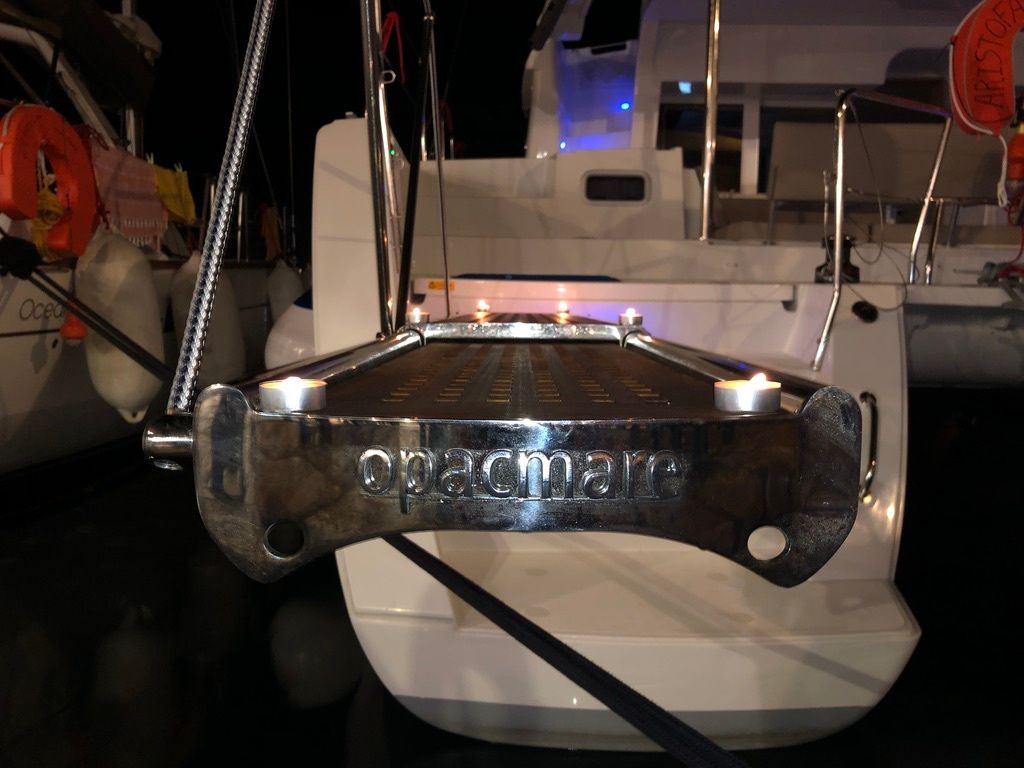 Lagoon 450 F | Aristofanis