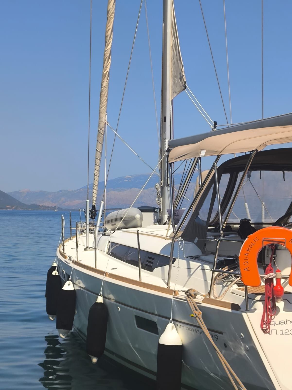 Jeanneau Sun Odyssey 519 | Aquaholic