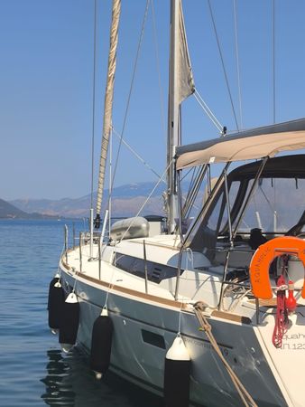 Jeanneau Sun Odyssey 519 | Aquaholic