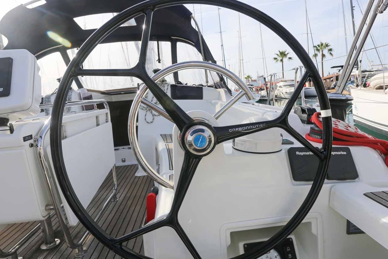 Jeanneau Sun Odyssey 419 | Sunny