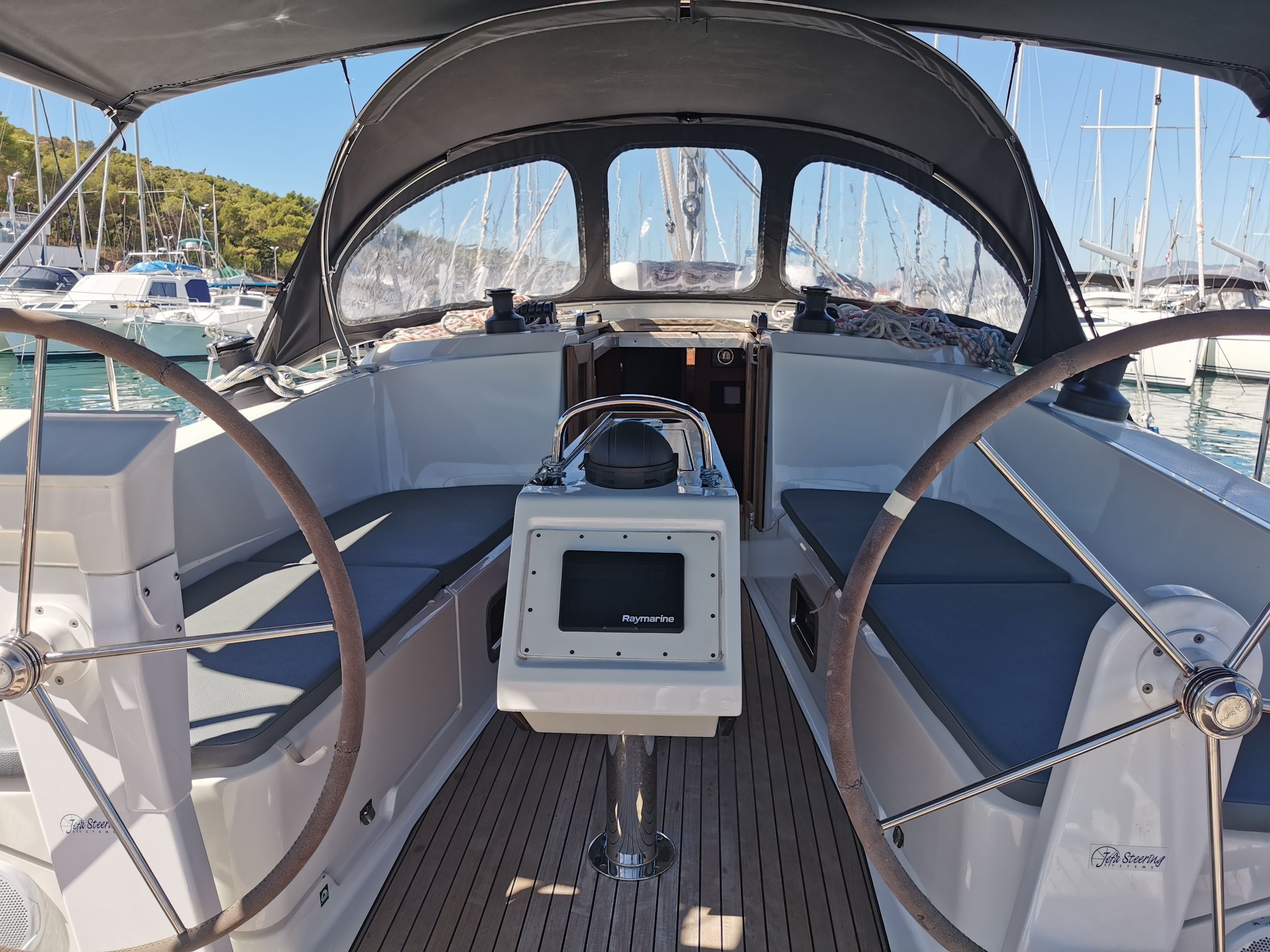 Bavaria Cruiser 41 | Livka 4