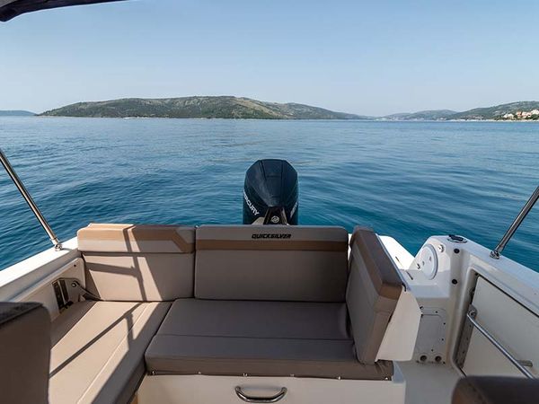 Quicksilver 755 | Activ Open