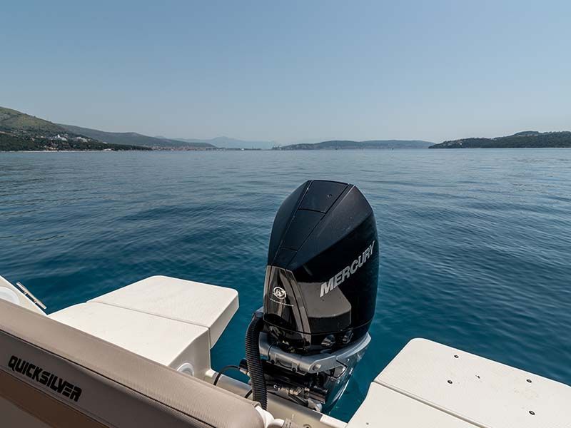 Quicksilver 755 | Activ Open