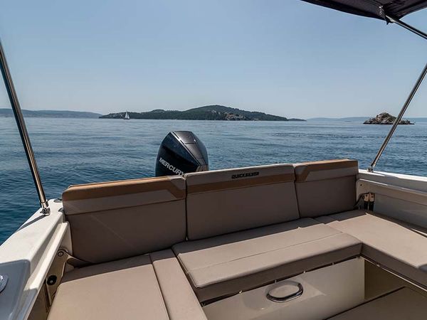 Quicksilver 755 | Activ Open