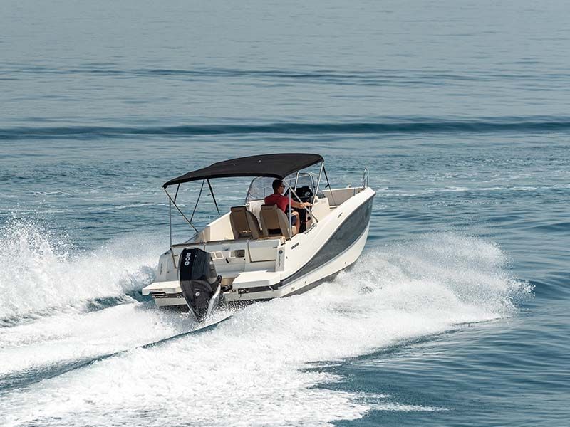 Quicksilver 755 | Activ Open