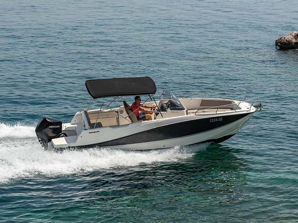 Quicksilver 755 | Activ Open