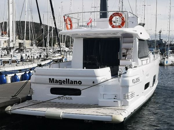 Azimut 53 | Magellano