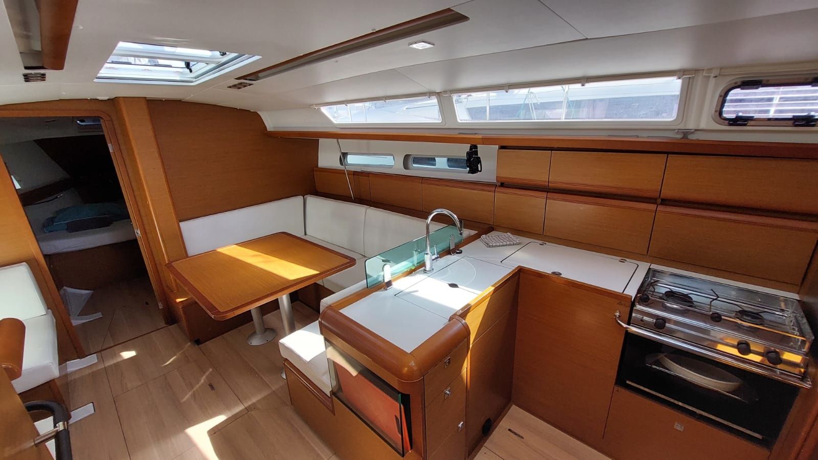 Jeanneau Sun Odyssey 419 | Para Elli