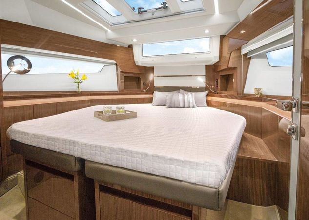 Sealine F430 | Blue Lagoon