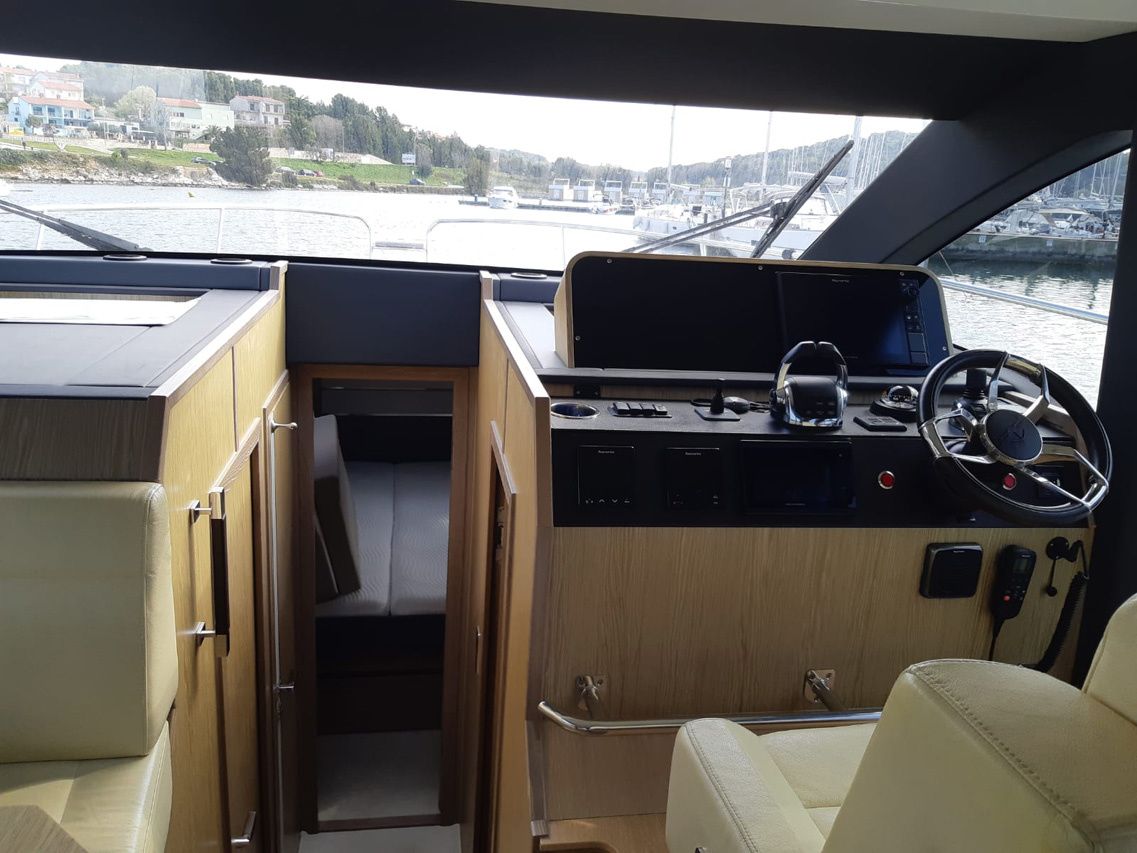 Sealine F430 | Blue Lagoon