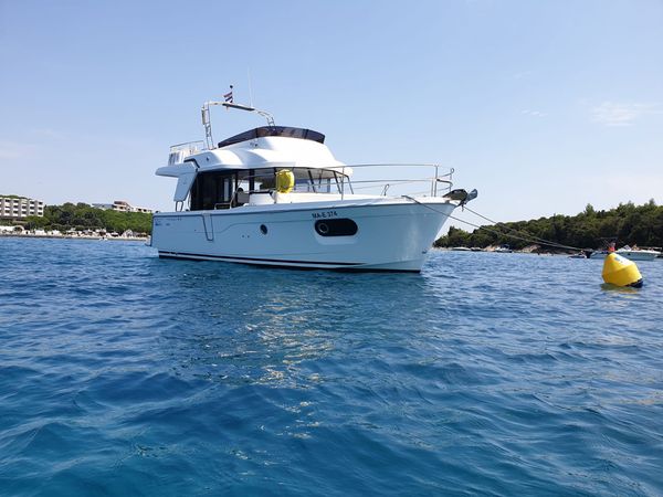 Beneteau Swift Trawler 35 | Max