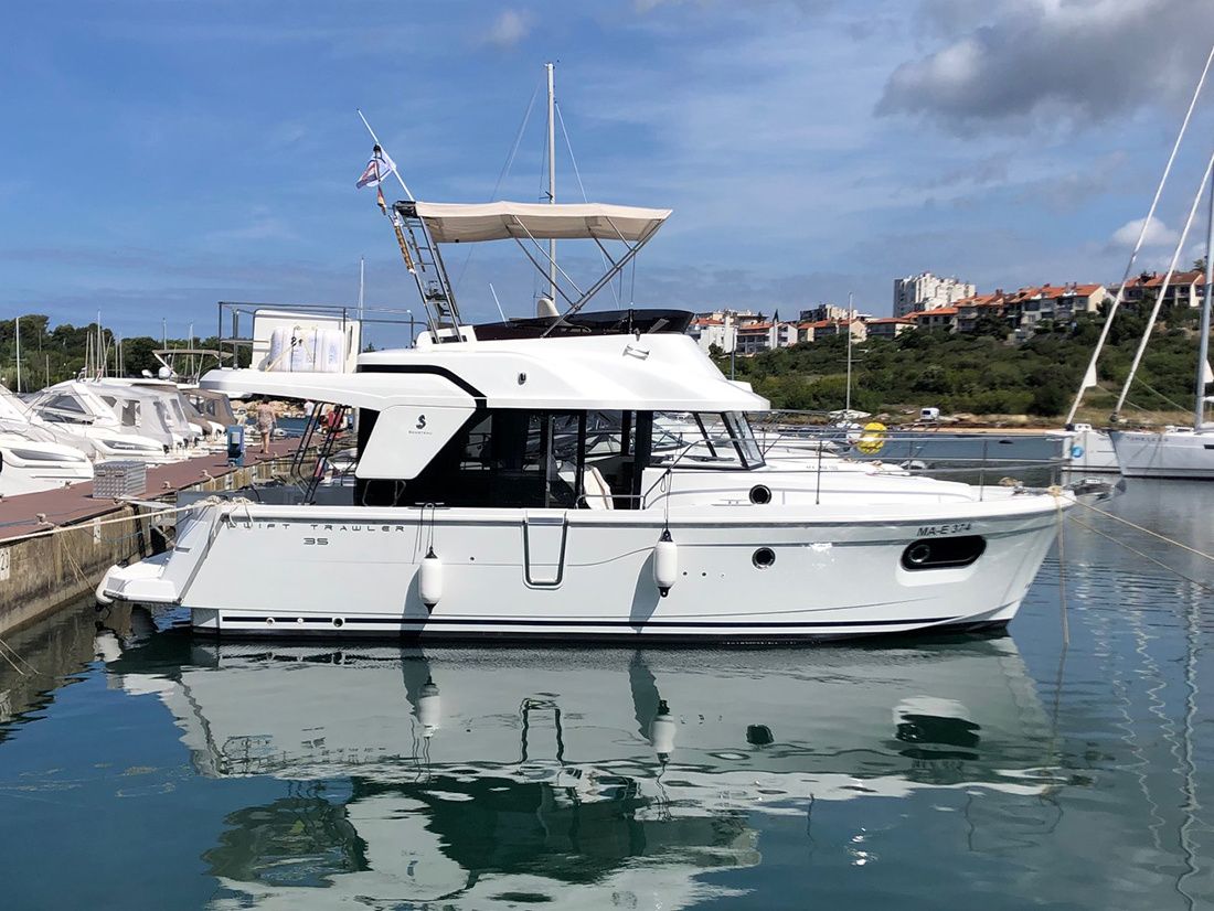 Beneteau Swift Trawler 35 | Max