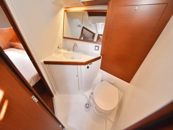 Beneteau Oceanis 46.1 | Antonela M.